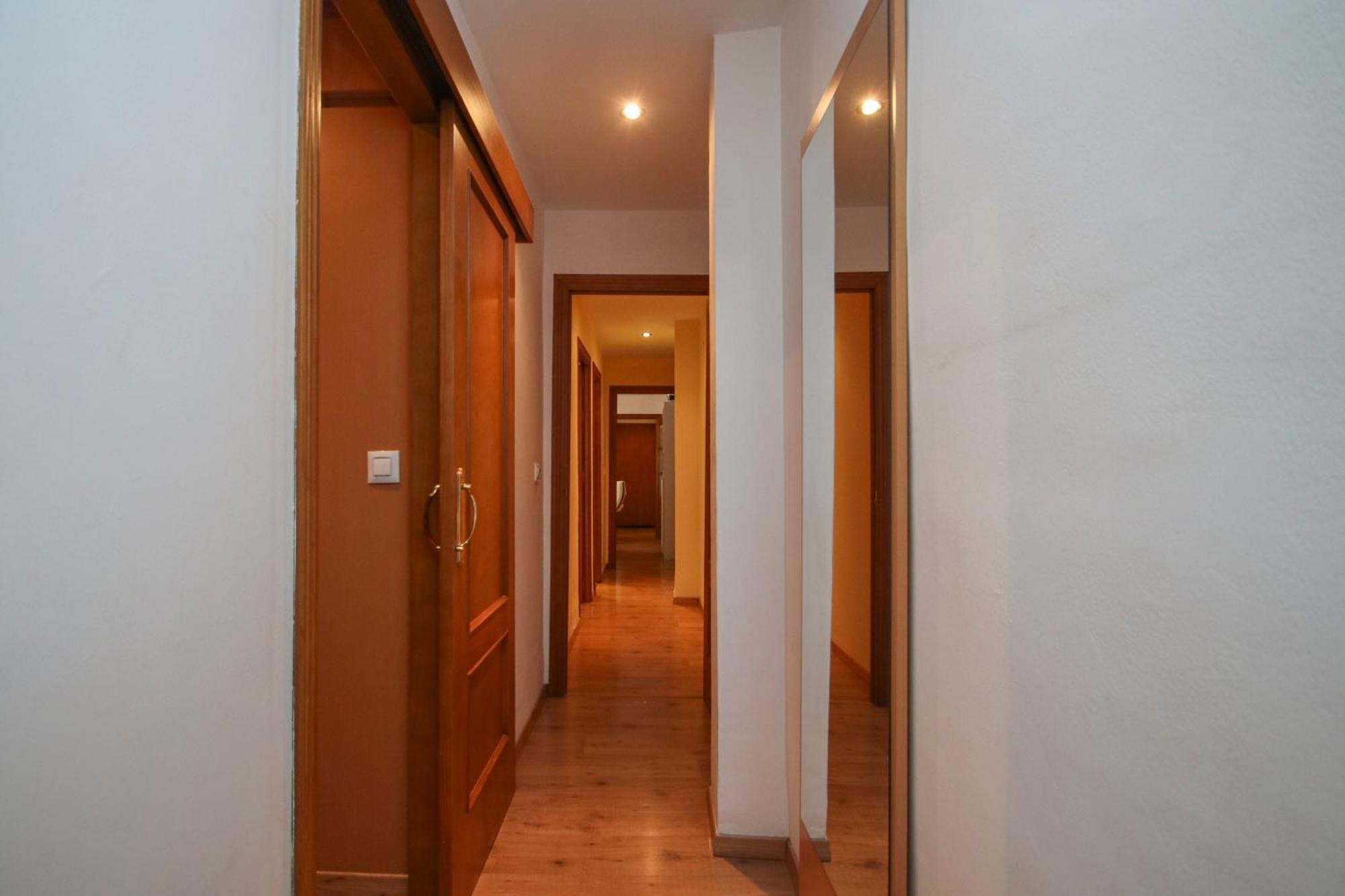 Spacious 2 Bedroom Apt In The Heart Of Triana Seville Ngoại thất bức ảnh