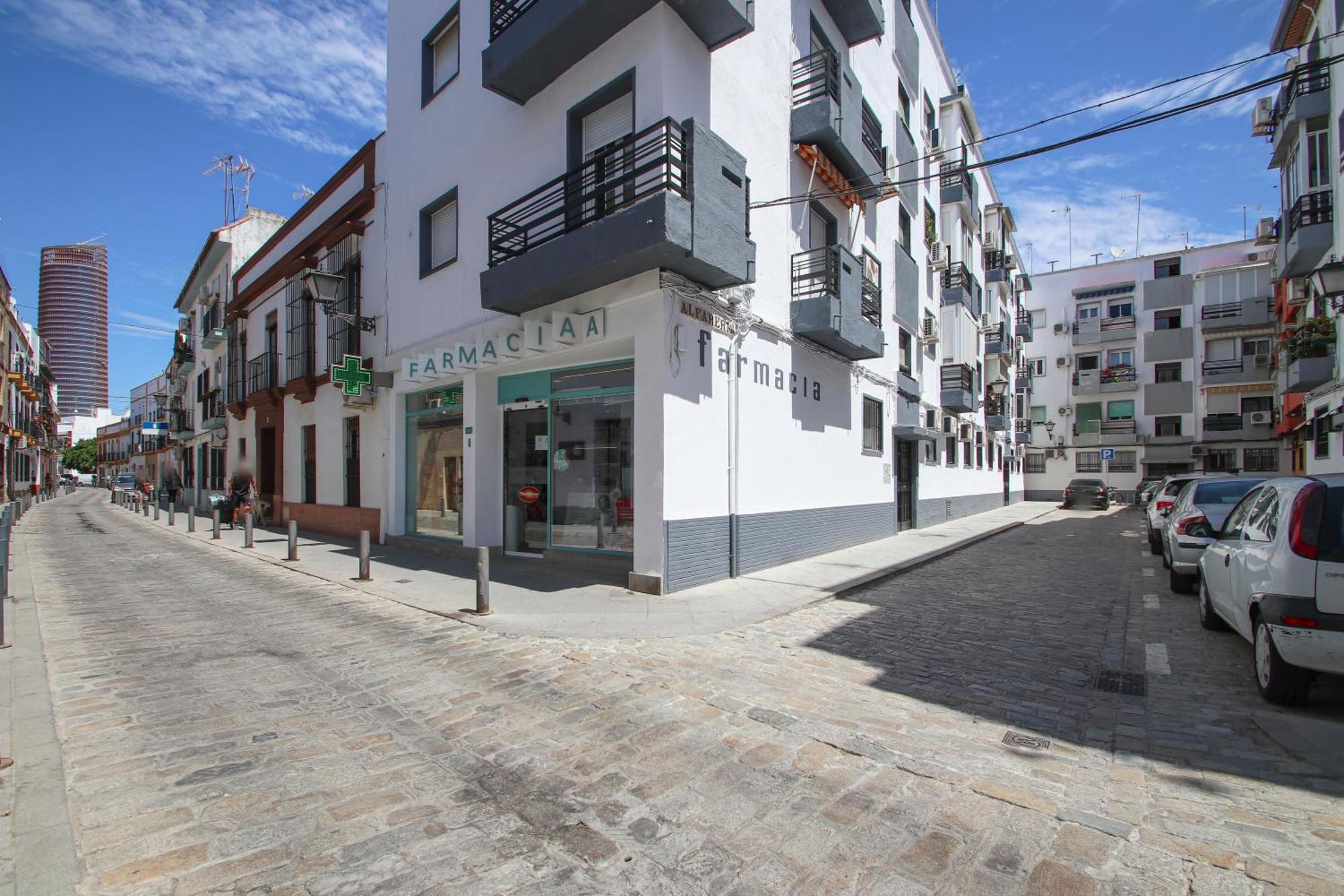 Spacious 2 Bedroom Apt In The Heart Of Triana Seville Ngoại thất bức ảnh